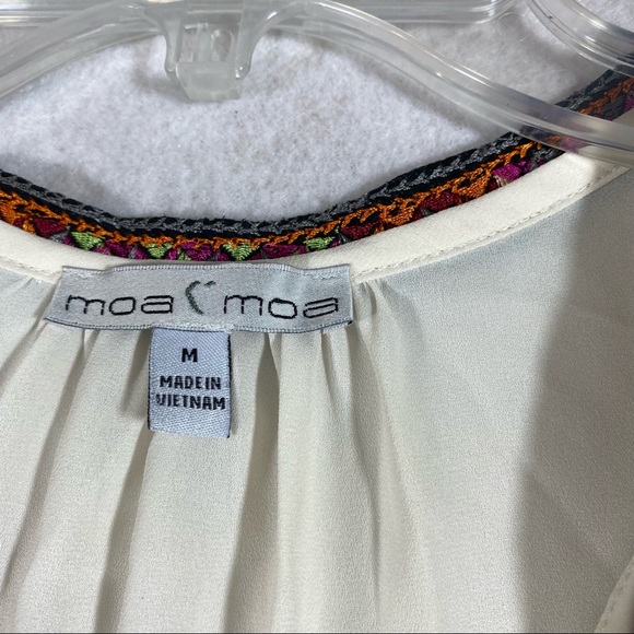 Moa Moa Top tank top woman’s Medium Boho Embroidered Shirt Tassels Blouse beige - Picture 2 of 10
